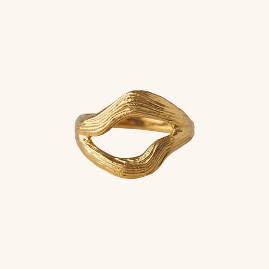 Flowing Dreams Ring